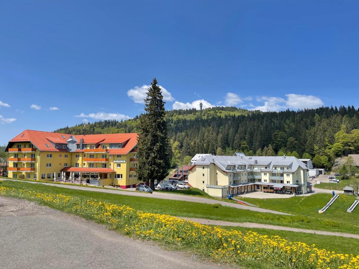 Neue Ferienwohnung Mit Whirlpool Und Sauna In Der Residenz Grafenmatt Inklusive Hochschwarzwaldcard Feldberg  Zewnętrze zdjęcie